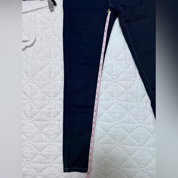 Michael Kors Izzy Skinny Stretchy Jeans in Size 4 - Picture 10 of 10